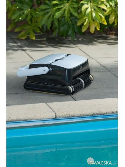 RobotClean Accu XL medencetisztító